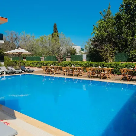 Hotell Cinar Butik 3*