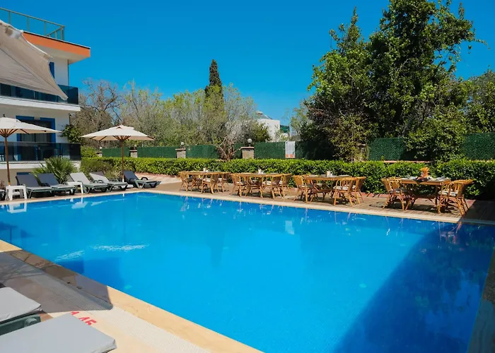 Ξενοδοχείο Cinar Butik 3*